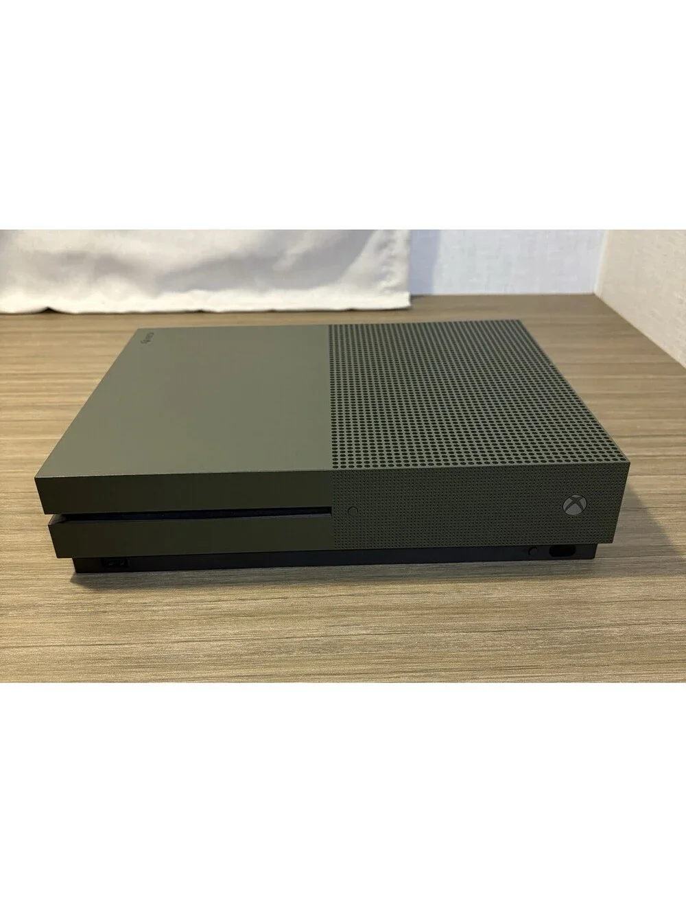 Microsoft Xbox One S Battlefield 1 Special Edition Bundle 1TB